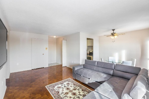 Toronto Furnished Living- Scarborough image 25