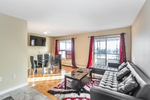 Toronto Furnished Living- Scarborough image 32